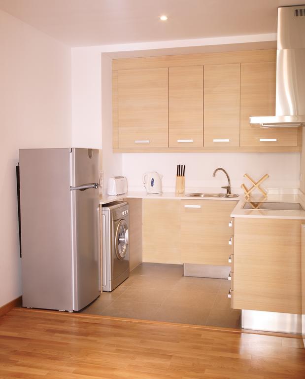 Mh Apartments Liceo Барселона Екстер'єр фото